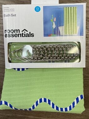 Room Essentials 13-piece bath set includes shower curtain shower & hooks.